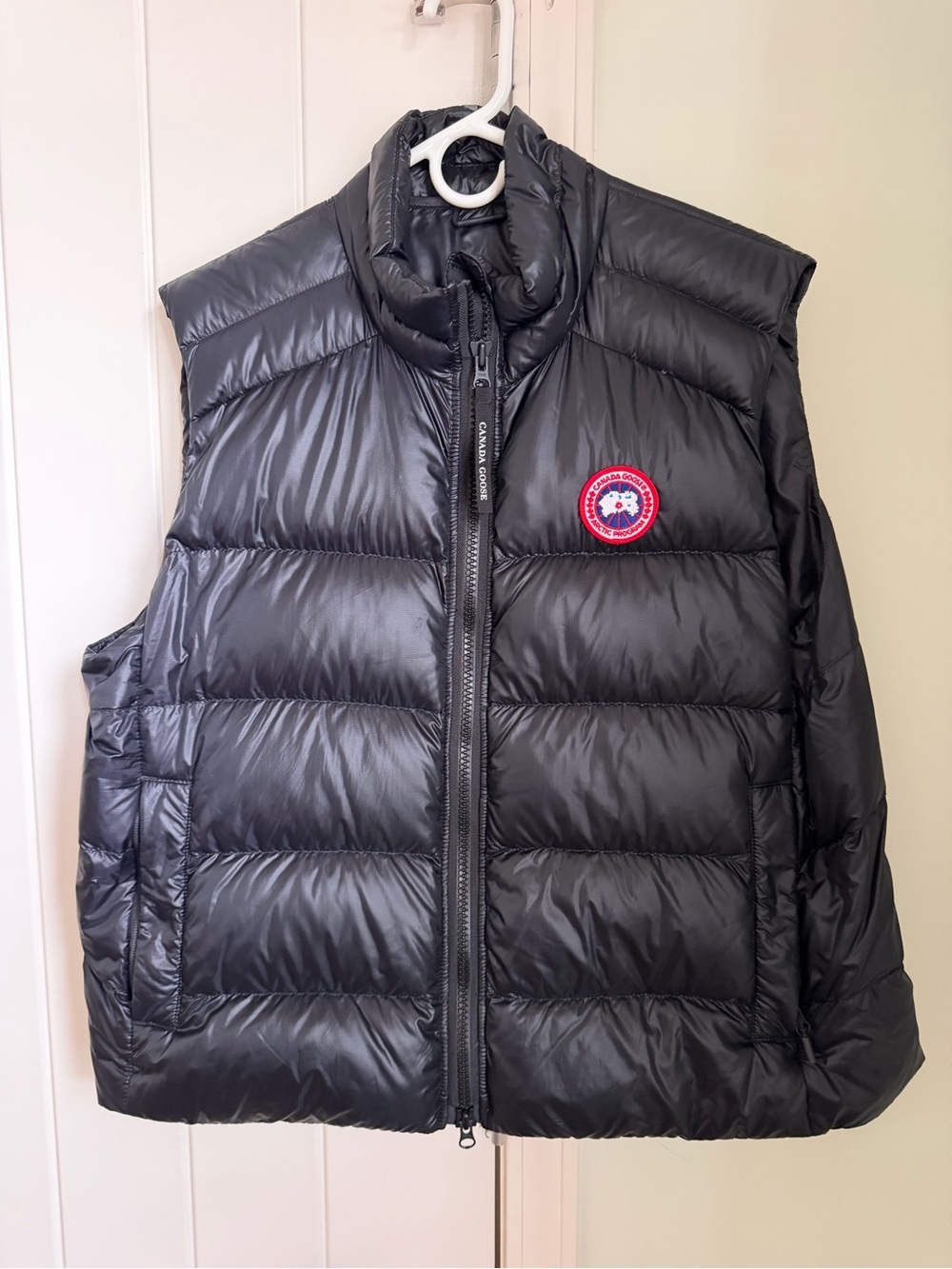 Canada Goose Men's Black Down Filled Puffer Vest size XL